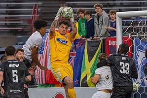 04192025_INDvCHS_m1640