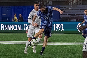 10182025_INDvLDN_m8065