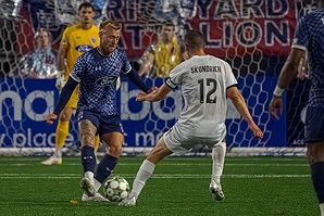 10182025_INDvLDN_m7491