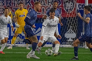 10182025_INDvLDN_m7684