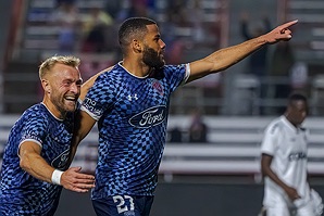 10182025_INDvLDN_m8172