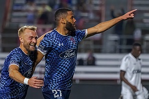 10182025_INDvLDN_m8172