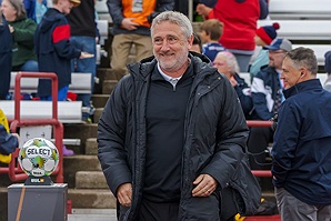 04192025_INDvCHS_m1414