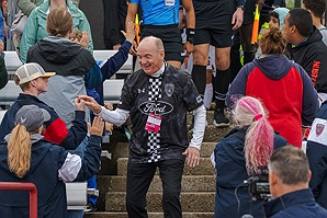 04192025_INDvCHS_m1420