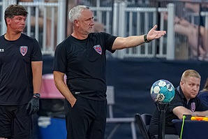 09052026_INDvBHM_m7847